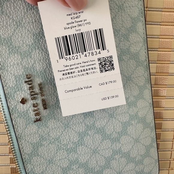 **Kate Spade Medium Zip Wristlet - New with Tags - Picture 4 of 5